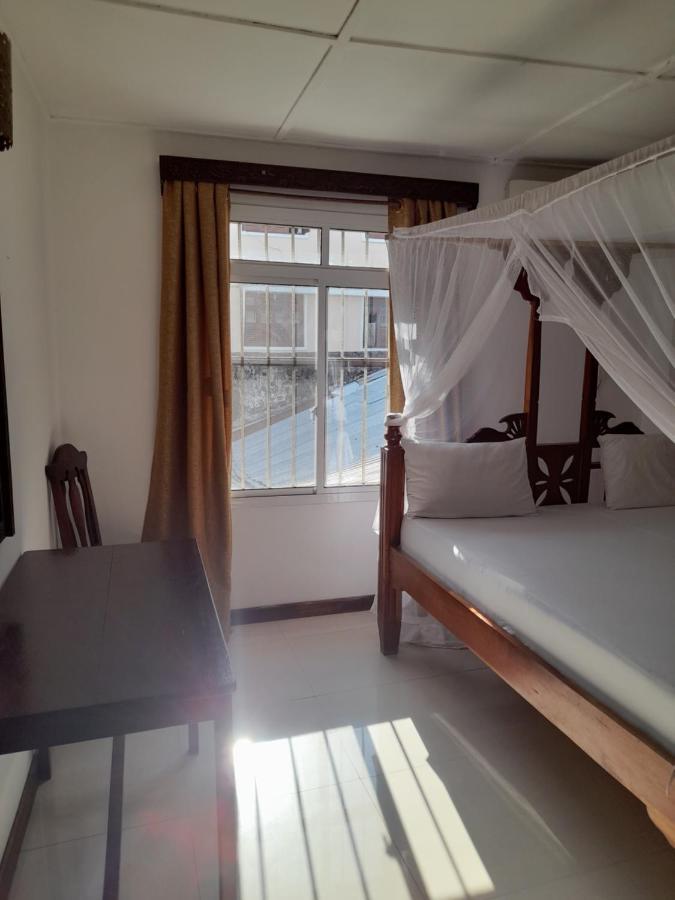 Riverman Hotel Zanzibar Buitenkant foto