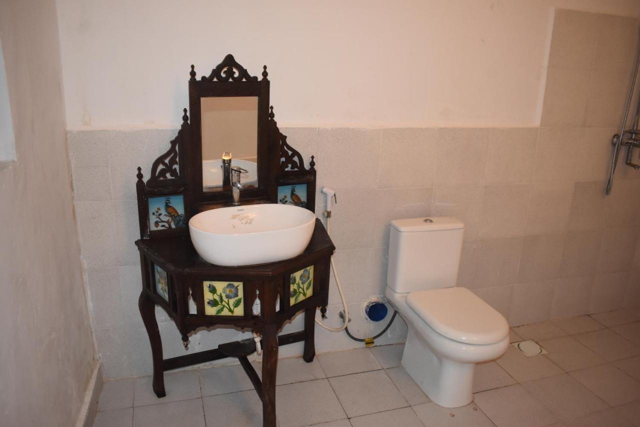 Riverman Hotel Zanzibar Buitenkant foto