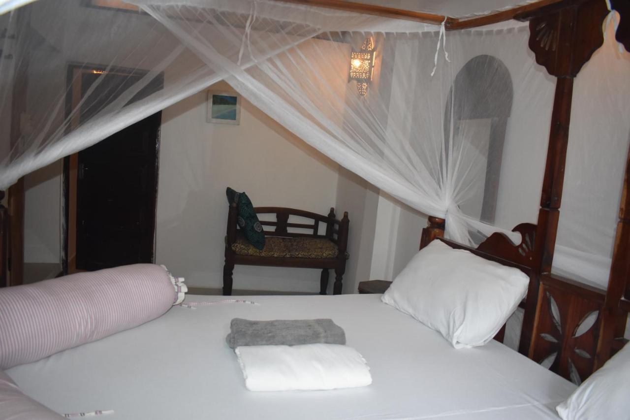 Riverman Hotel Zanzibar Buitenkant foto