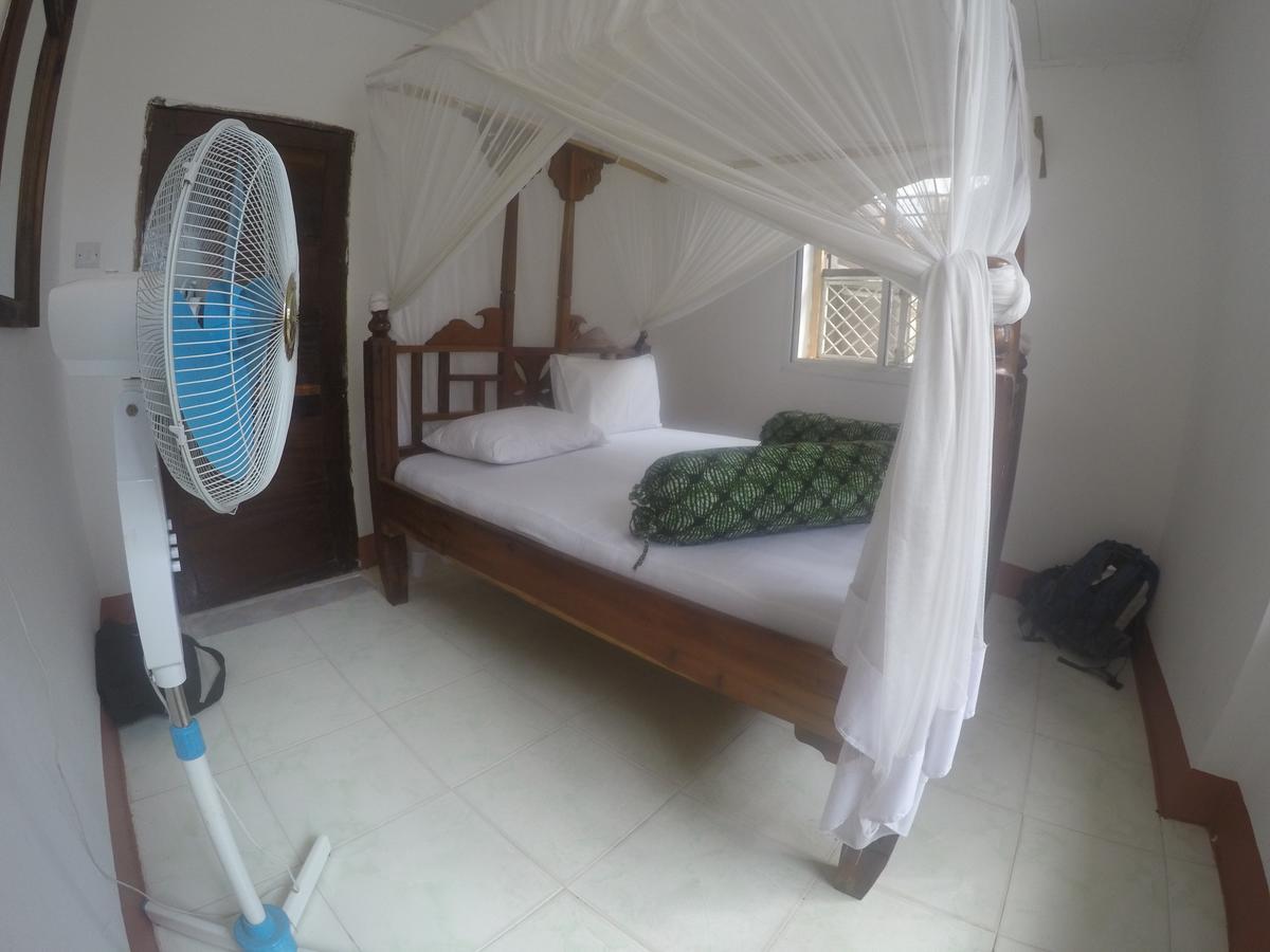Riverman Hotel Zanzibar Buitenkant foto